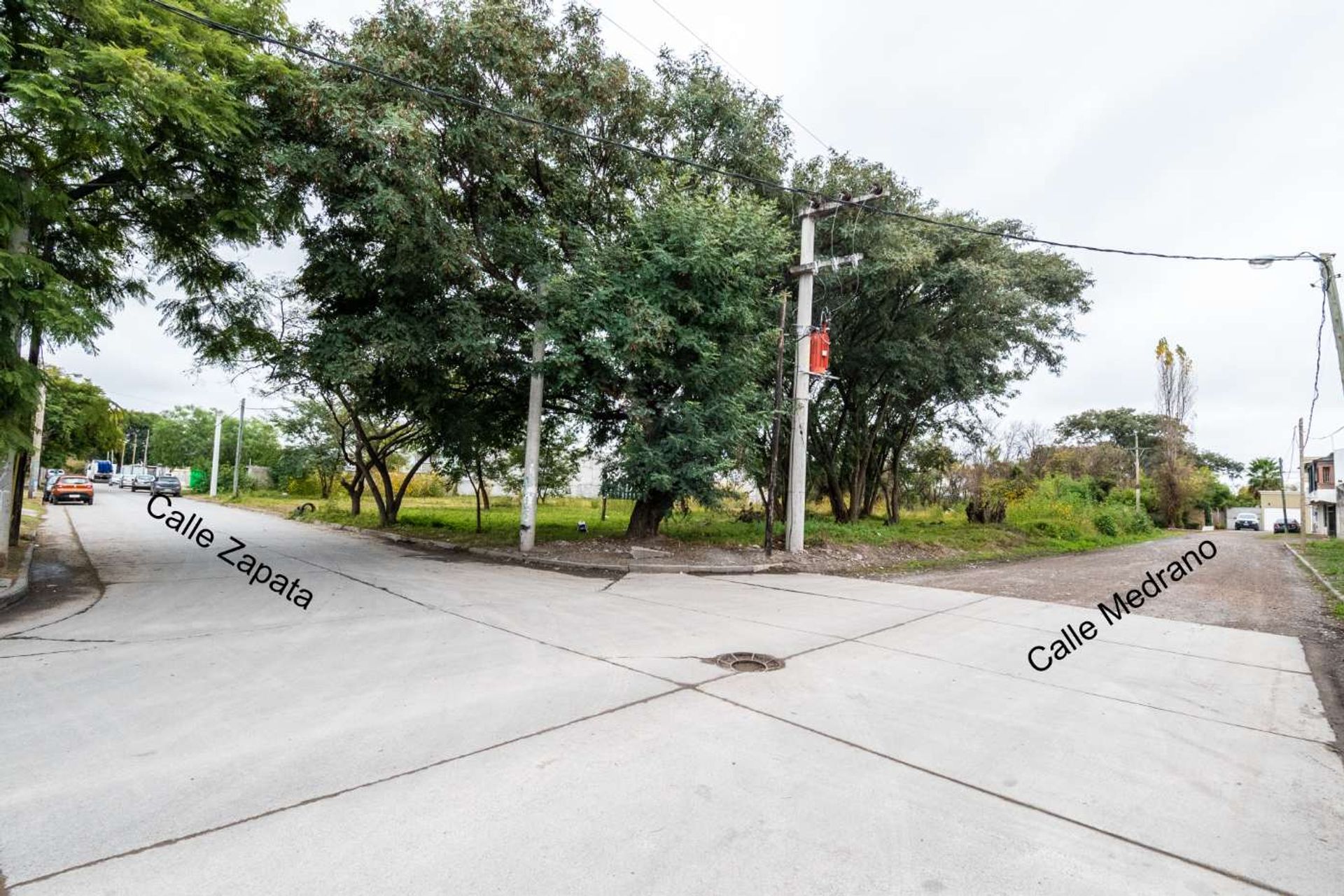 TERRENO VENTA ESQUINA ZONA SUR APTO GALPON 3384M2 - 2