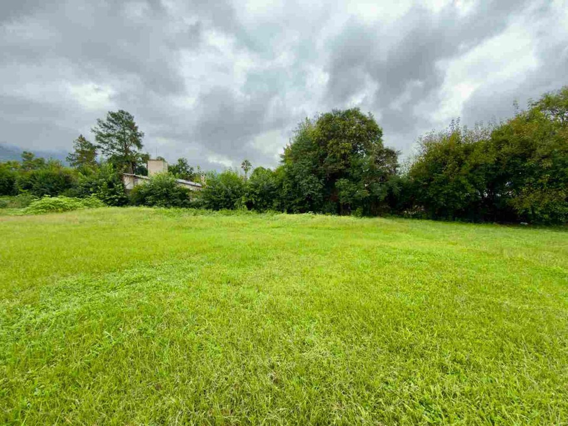 TERRENO VENTA VILLA SAN LORENZO CON PILETA 1800 M2 - 3