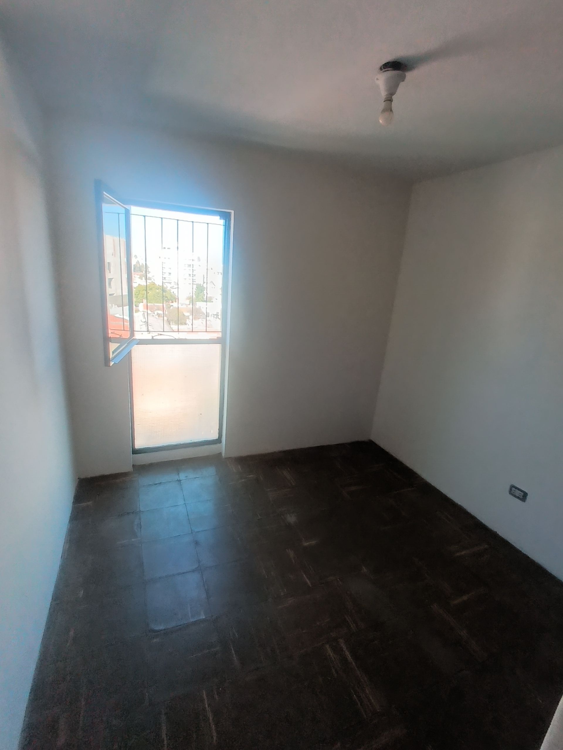 DEPARTAMENTO VENTA MACROCENTRO 3 DORMITORIOS — foto 4