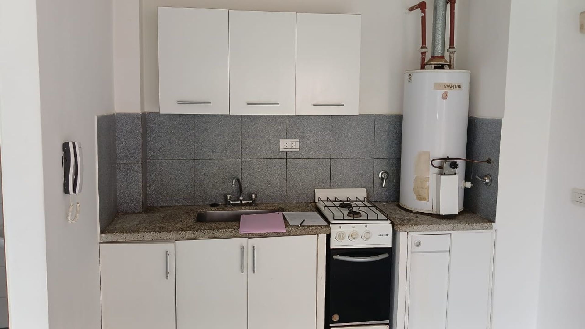 MONOAMBIENTE VENTA PLANTA BAJA BARRIO EL HUAICO — foto 2