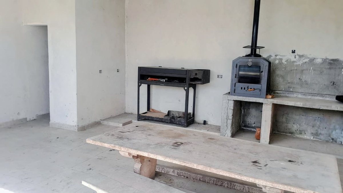 CASA VENTA EN B° LOS EUCALIPTOS ZONA SUR 2 DORM — foto 12
