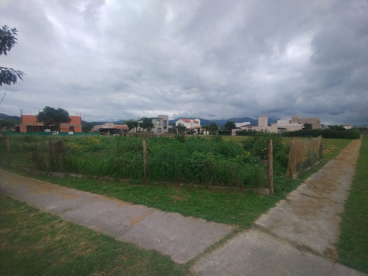 TERRENO VENTA EN SAN LORENZO CHICO B° TINIDAD - 5