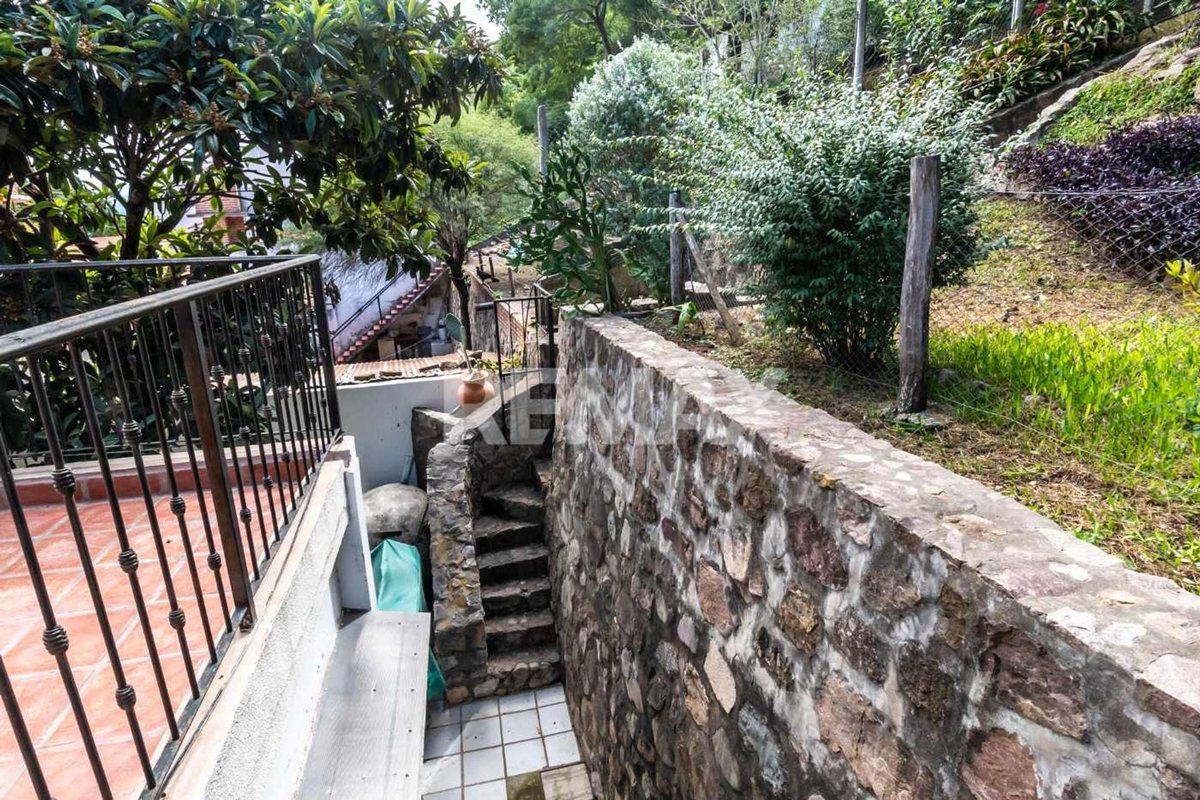 CASA VENTA PORTEZUELO NORTE 3 DORMITORIOS - 24