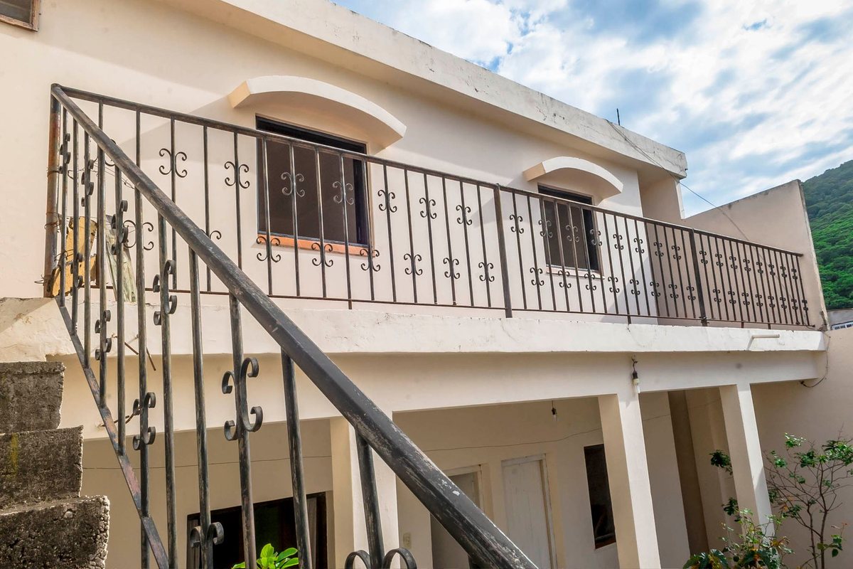 CASA VENTA O PERMUTA TRES CERRITOS 4 DORMITORIOS - 23