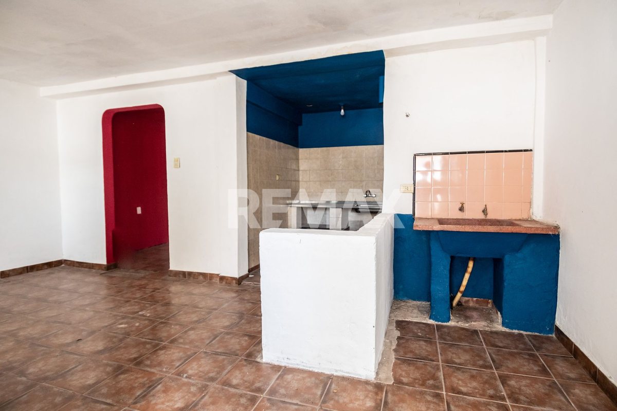 CASA EN VENTA MACROCENTRO ZONA MERCADO ARTESANAL — foto 7