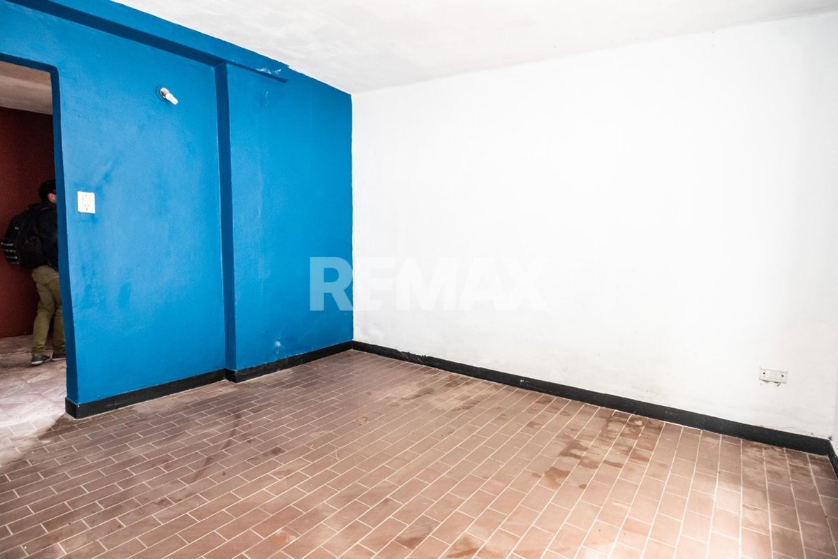 CASA EN VENTA MACROCENTRO ZONA MERCADO ARTESANAL — foto 11