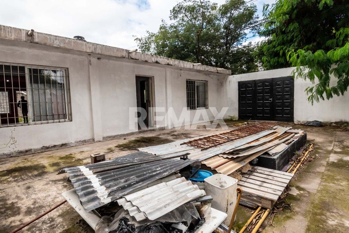 CASA EN VENTA MACROCENTRO ZONA MERCADO ARTESANAL - 28