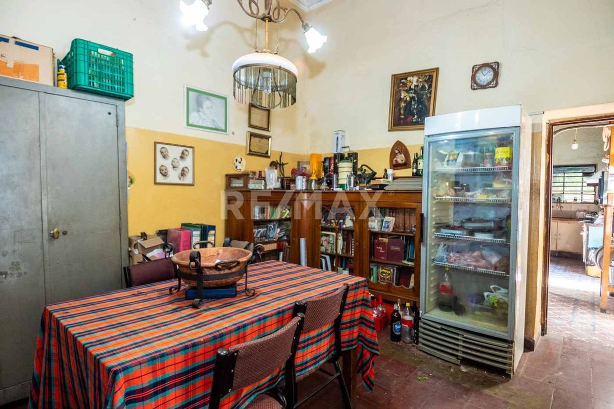 VENTA CASA 5 DORM MACROCENTRO APTA CREDITO - 6