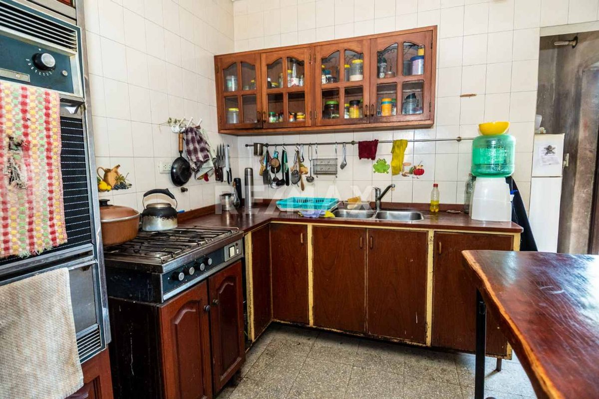 VENTA CASA 5 DORM MACROCENTRO APTA CREDITO - 17