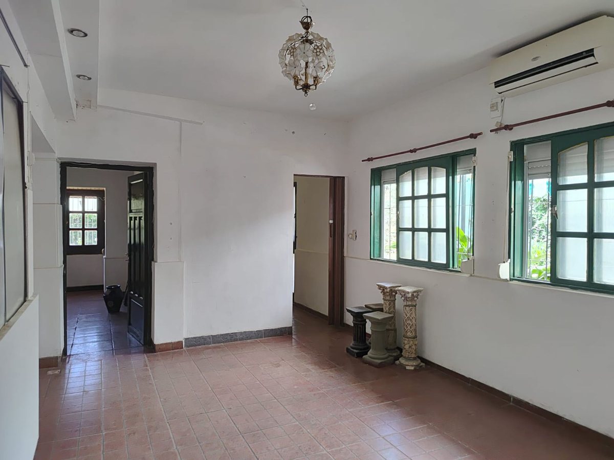 VENTA CASA C/PILETA SAN LORENZO APTA CREDITO - 4