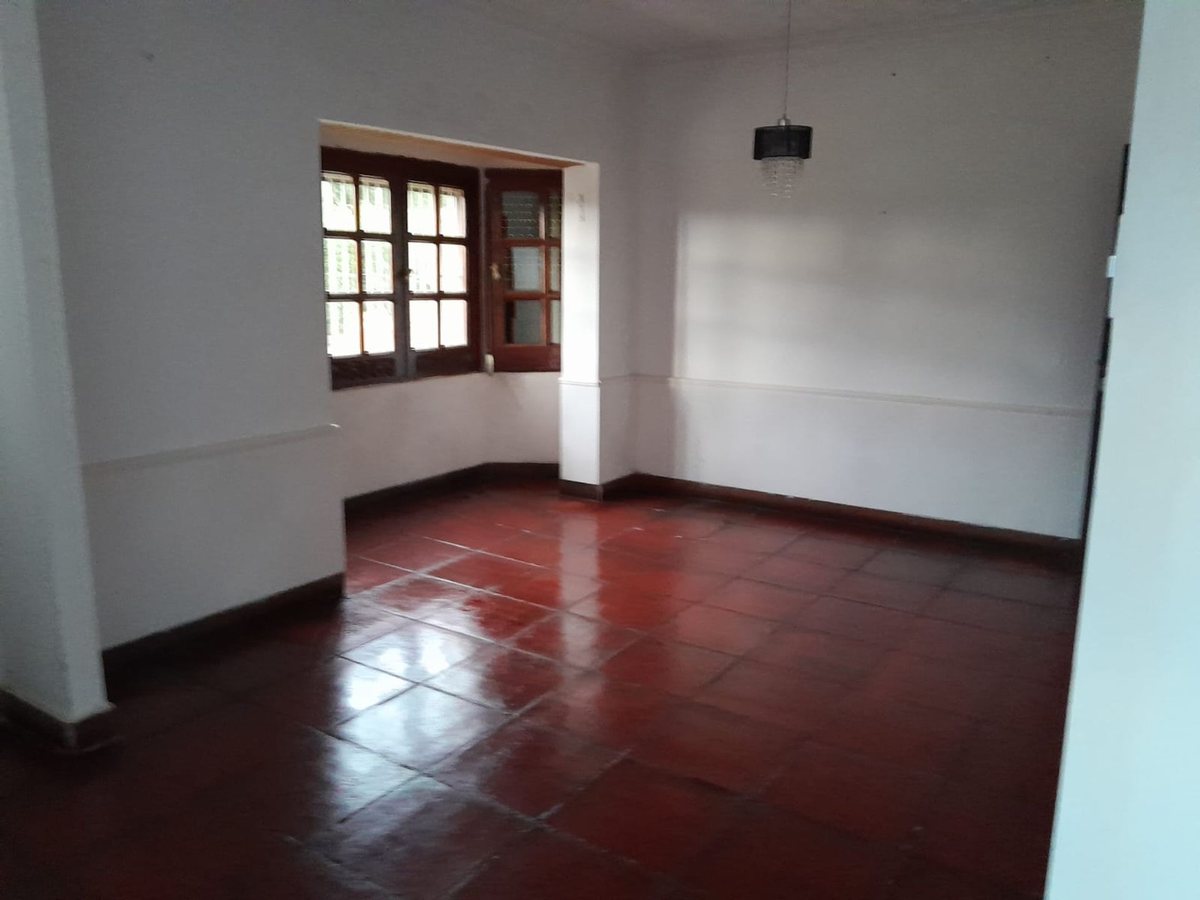 VENTA CASA C/PILETA SAN LORENZO APTA CREDITO - 5