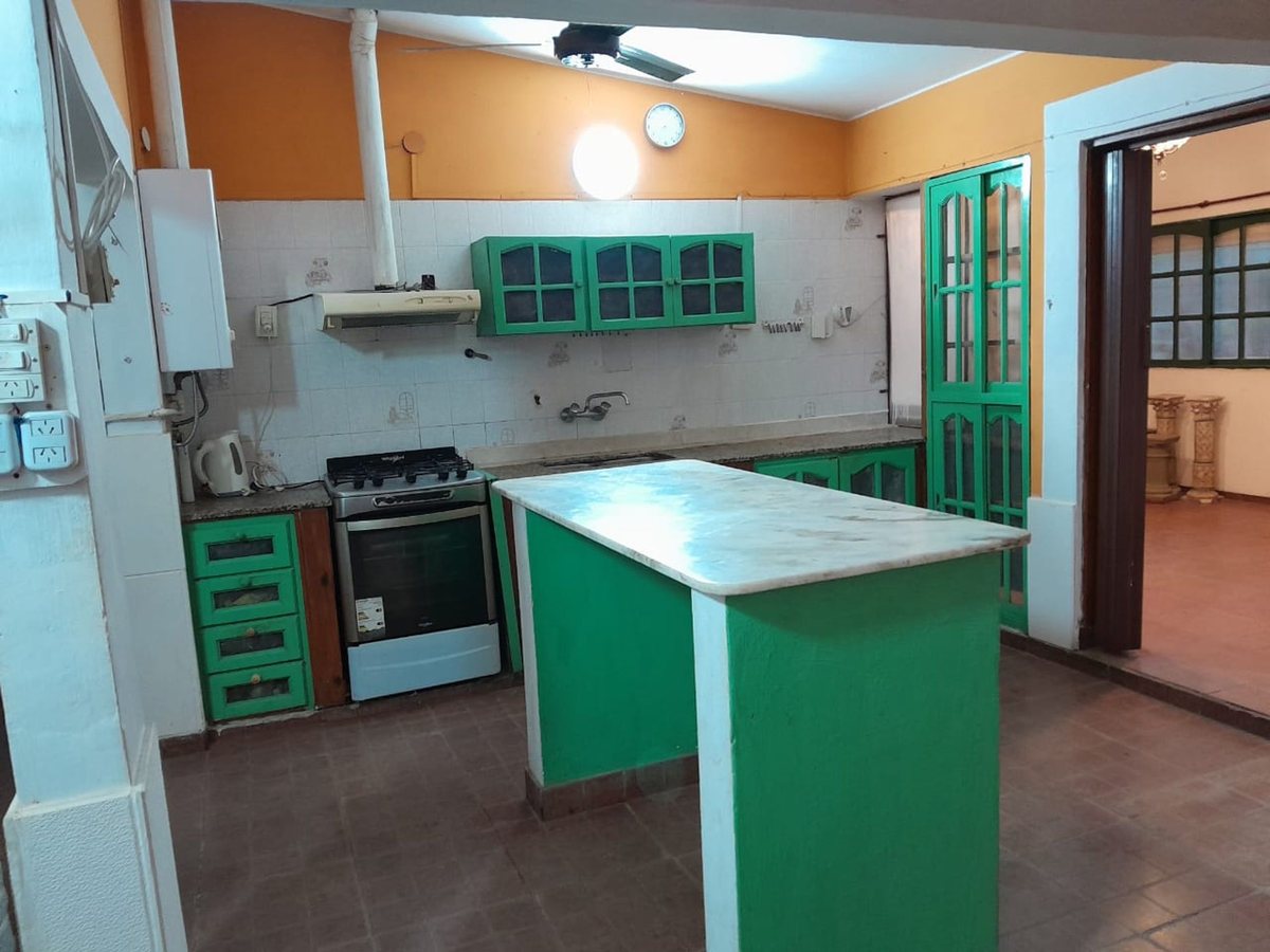 VENTA CASA C/PILETA SAN LORENZO APTA CREDITO - 6