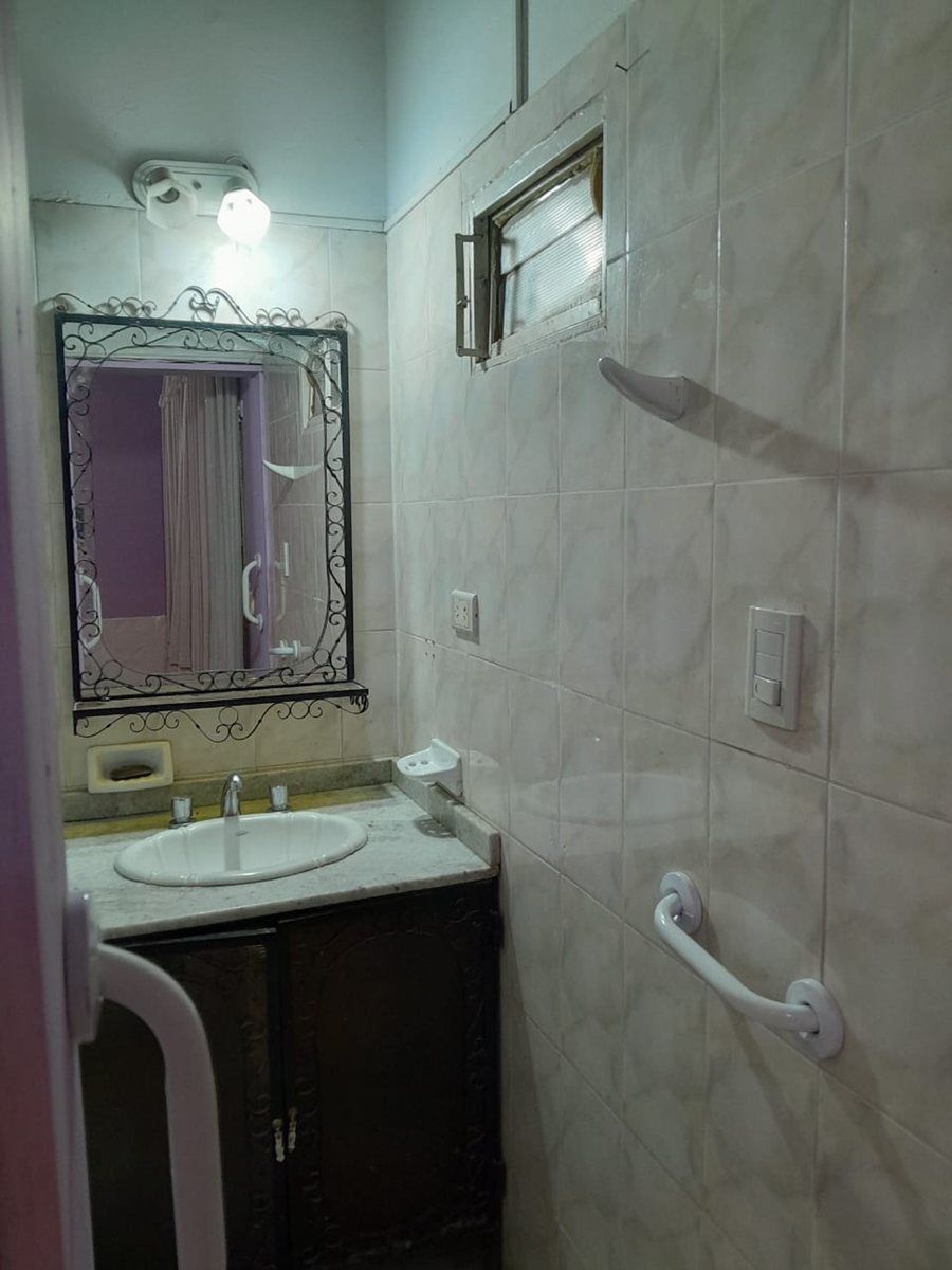 VENTA CASA C/PILETA SAN LORENZO APTA CREDITO - 17