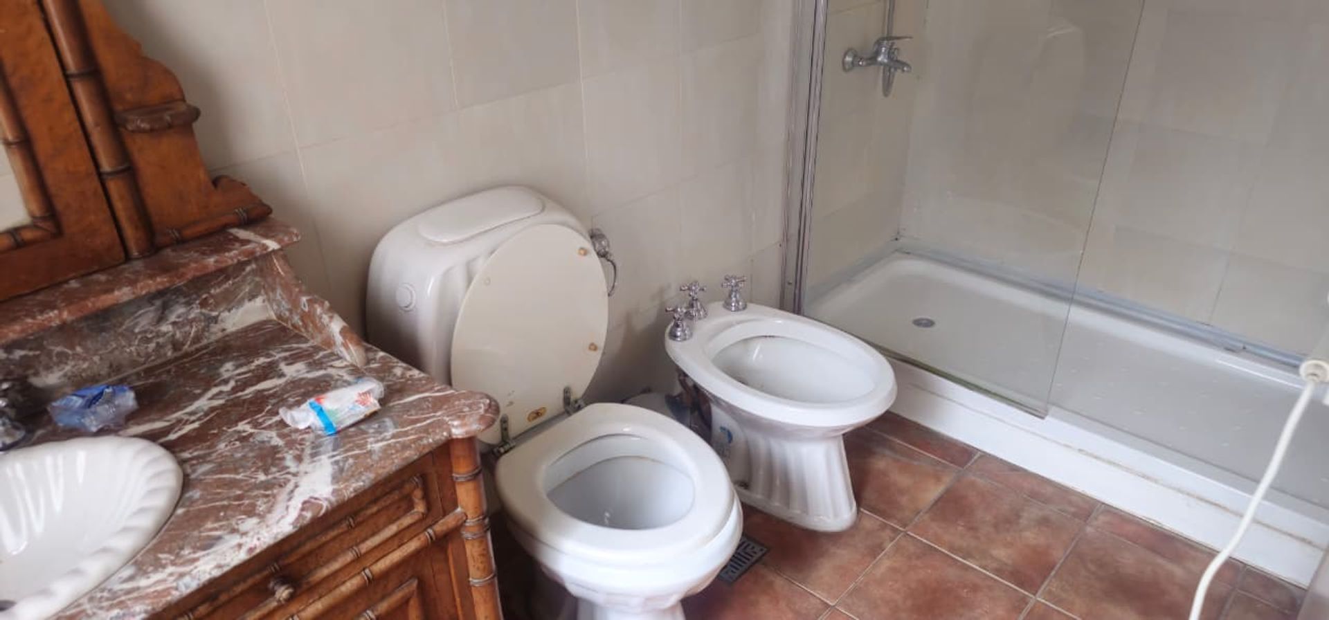 VENTA CASA C/PILETA 7 DORM CENTRO APTA CREDITO - 11