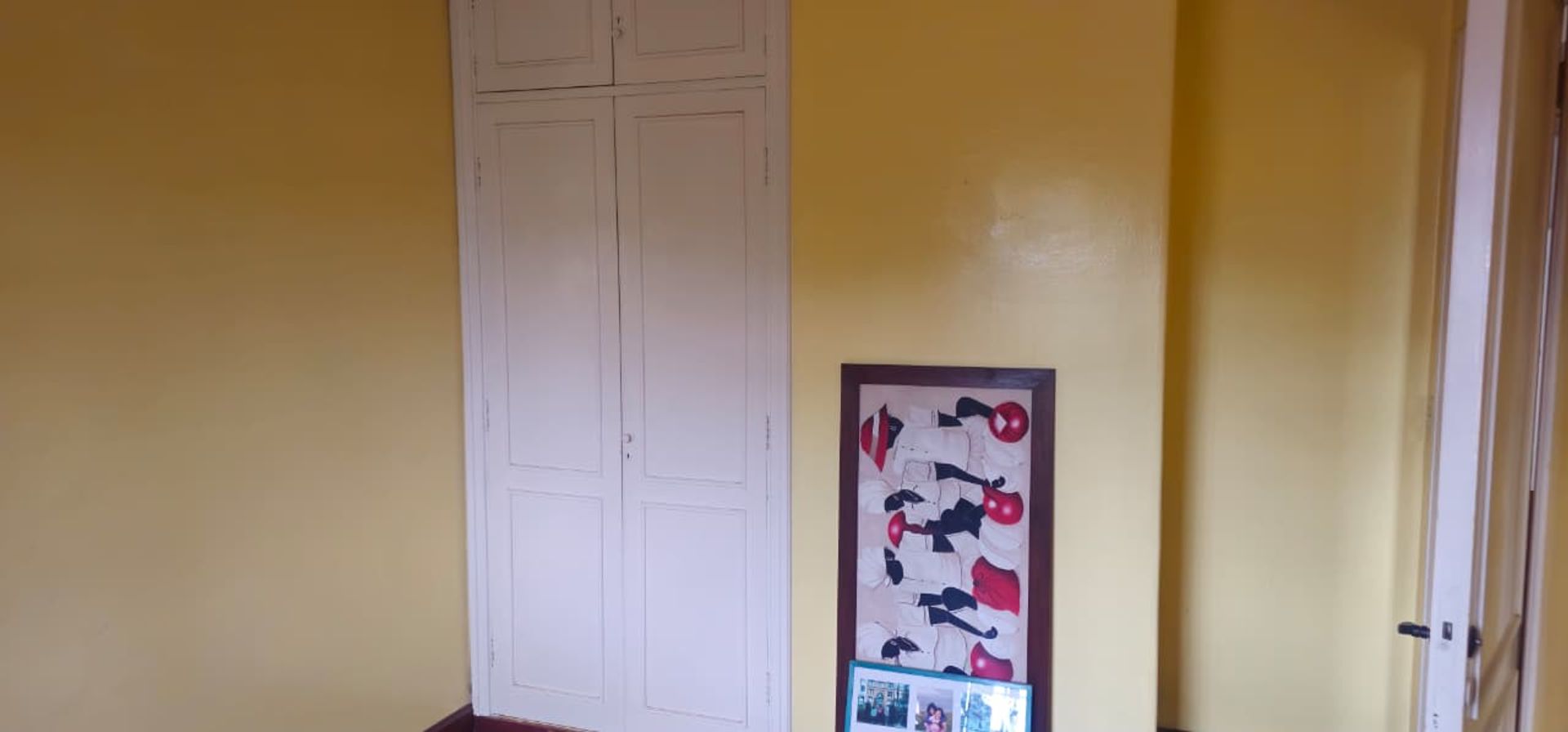 VENTA CASA C/PILETA 7 DORM CENTRO APTA CREDITO - 17
