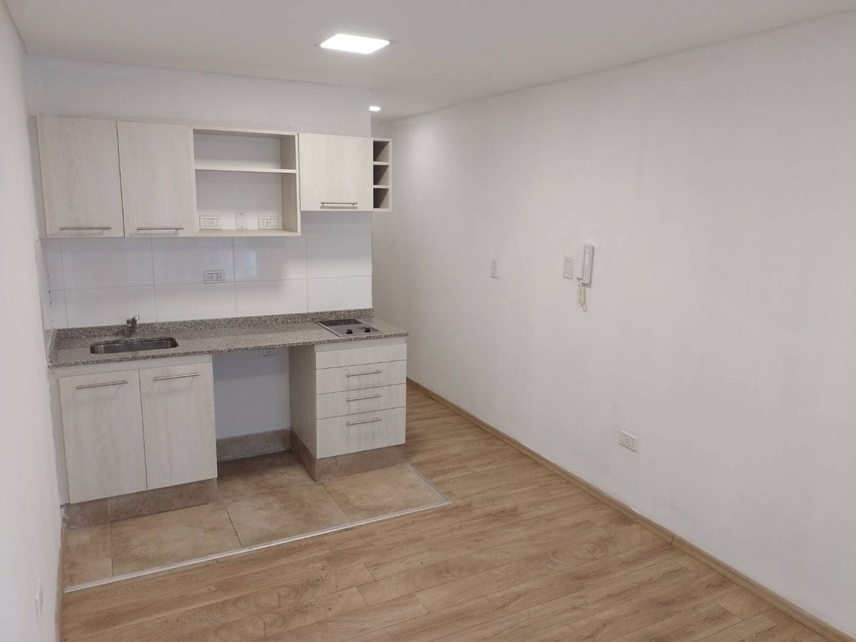 MONOAMBIENTE VENTA AIRES VERDES ZONA SHOPPING - 11