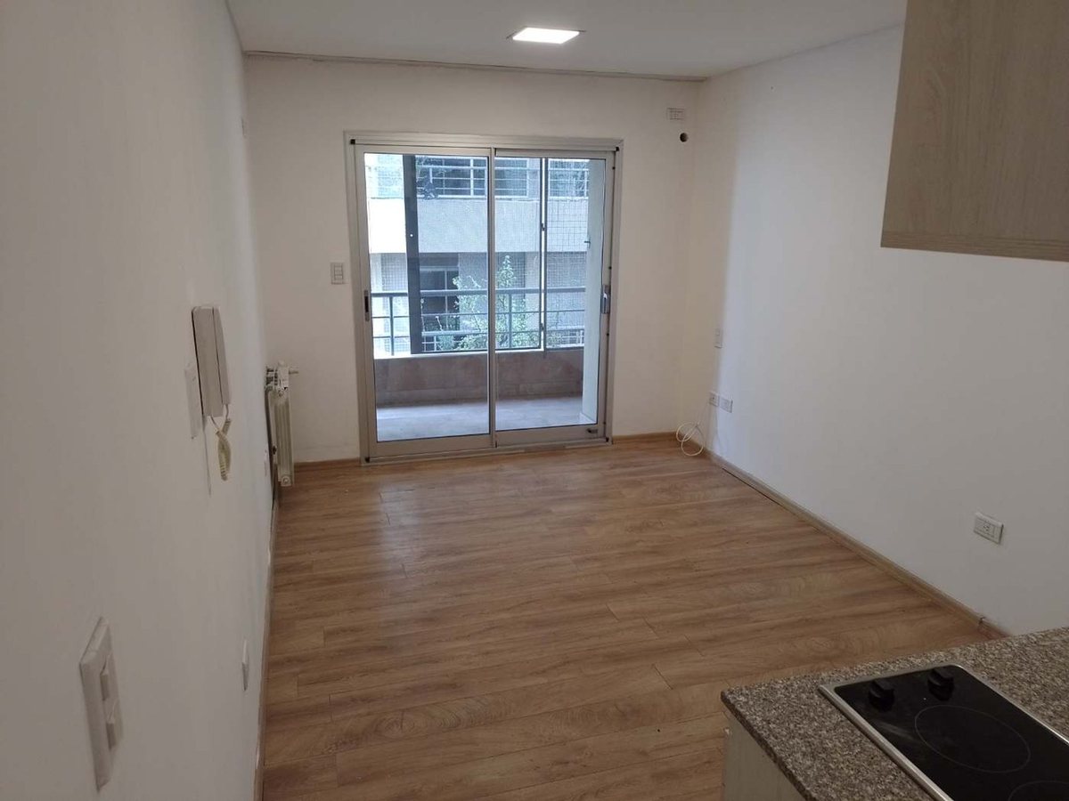 MONOAMBIENTE VENTA AIRES VERDES ZONA SHOPPING - 14