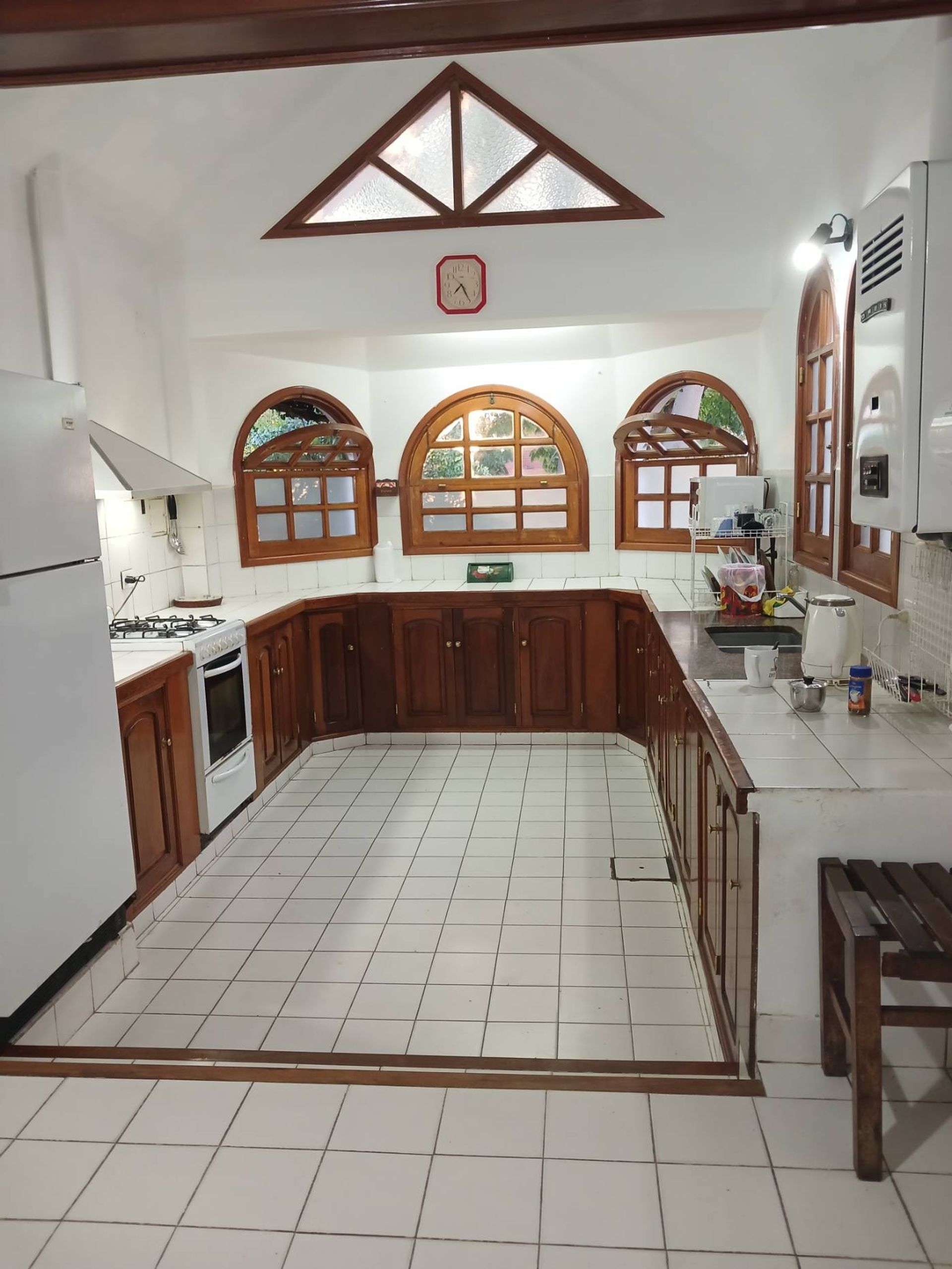 VENTA CASA C/PILETA TRES CERRITOS APTO CREDITO — foto 6