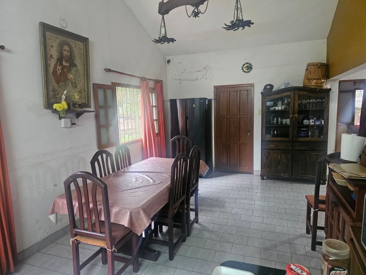 VENTA CASA C/PILETA EN CERRILLOS APTO CREDITO — foto 3