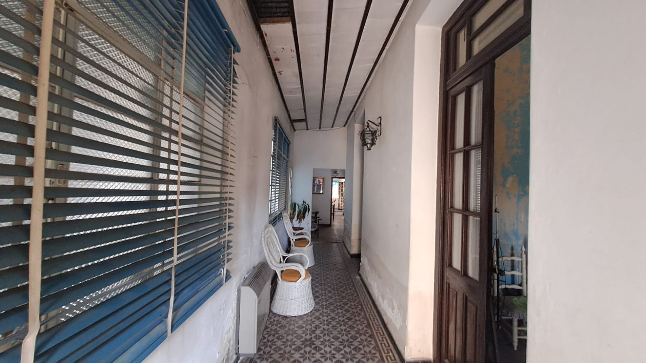 CASA EN B° CANDIOTI NORTE CON GRAN TERRENO — foto 4