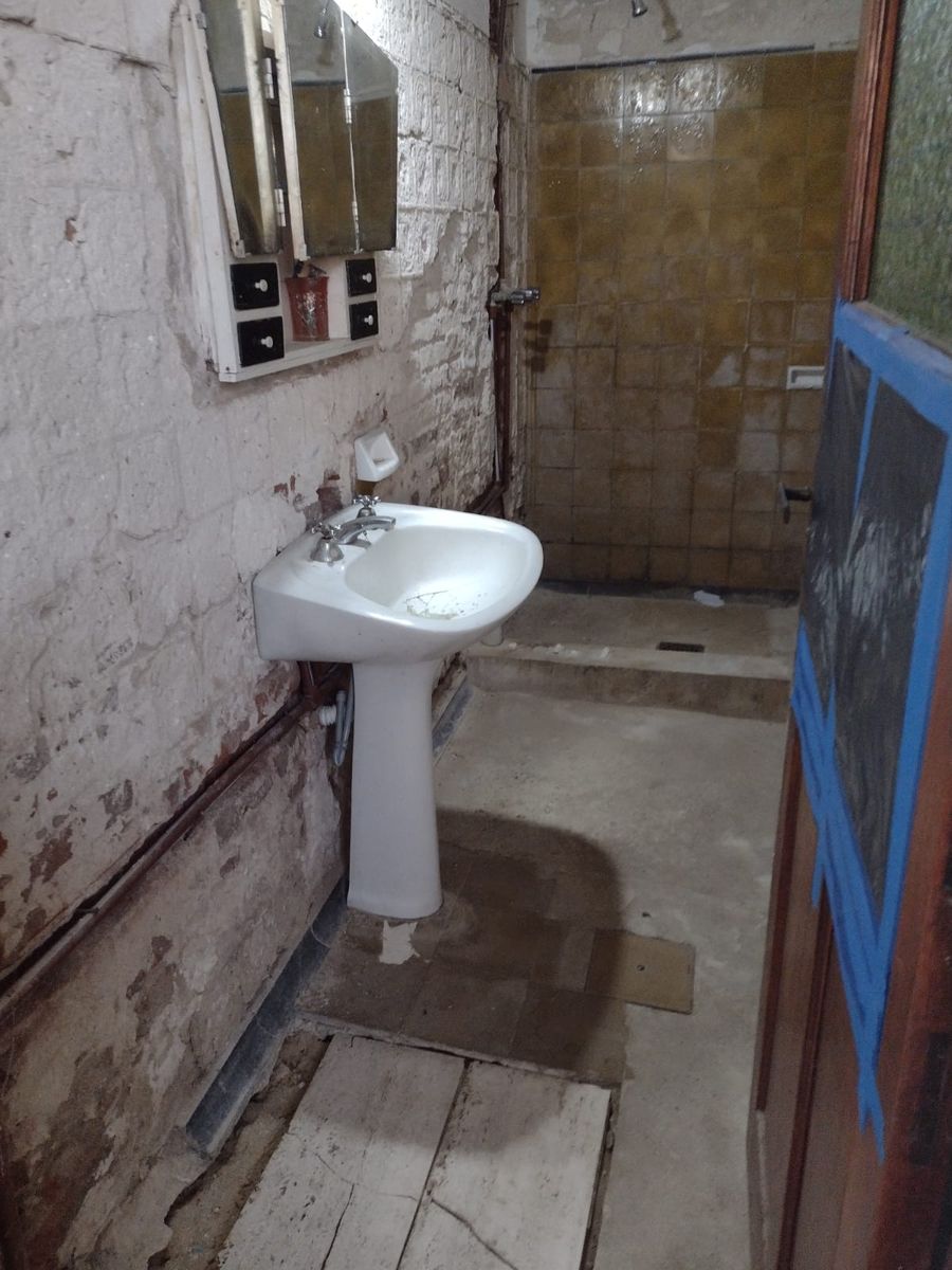 CASA EN B° CANDIOTI NORTE CON GRAN TERRENO — foto 10