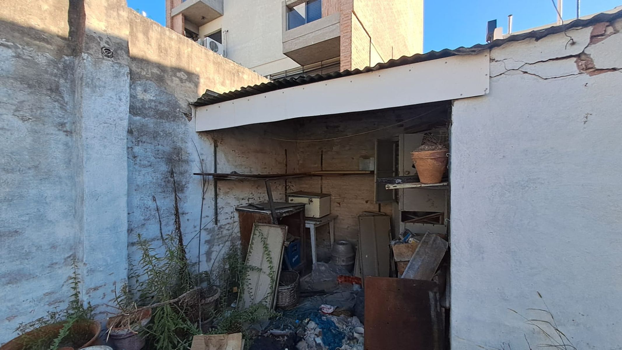 CASA EN B° CANDIOTI NORTE CON GRAN TERRENO — foto 12
