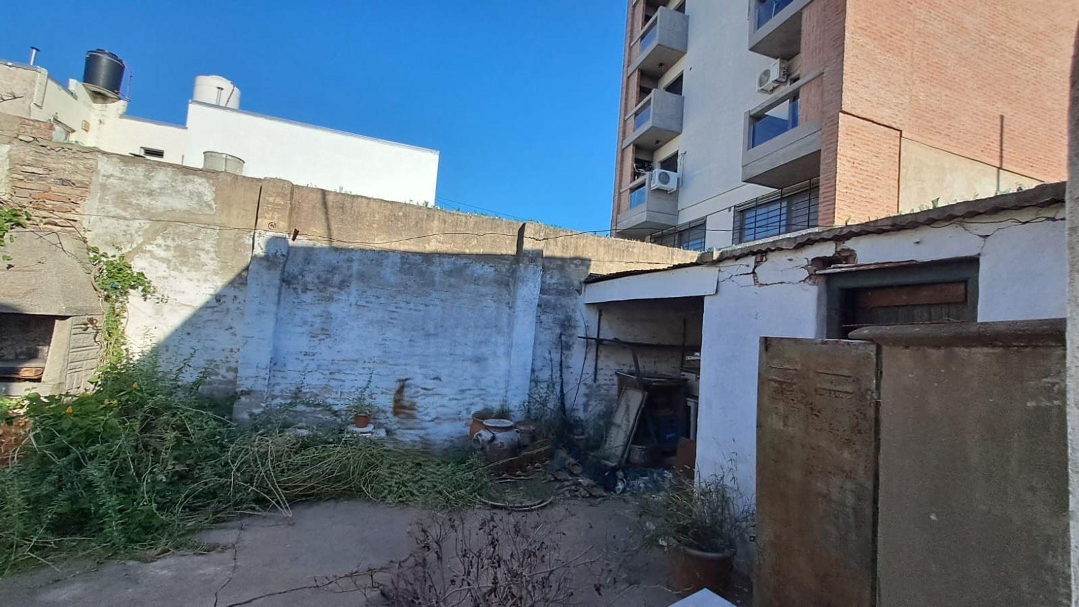 CASA EN B° CANDIOTI NORTE CON GRAN TERRENO — foto 14