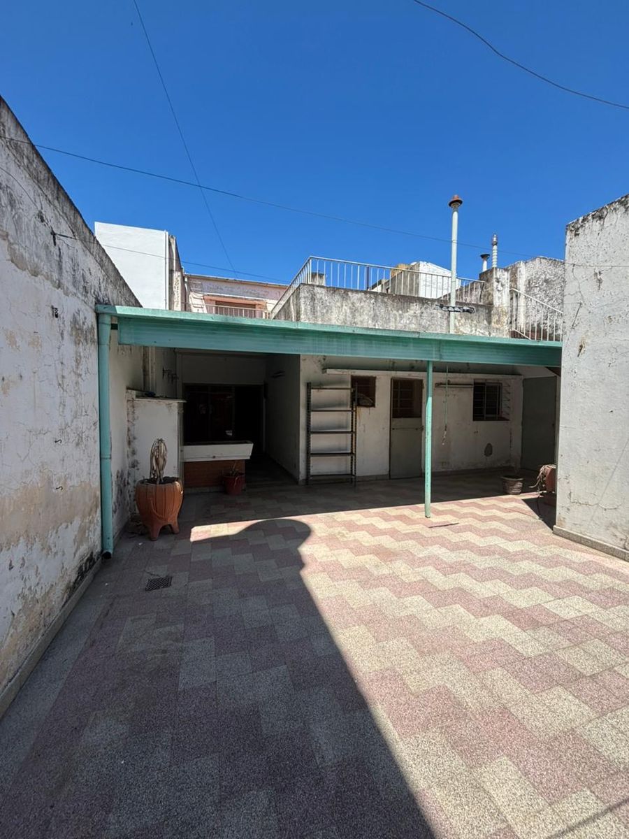 Casa de 3 Dorm. con Gran Patio en Macrocentro — foto 8