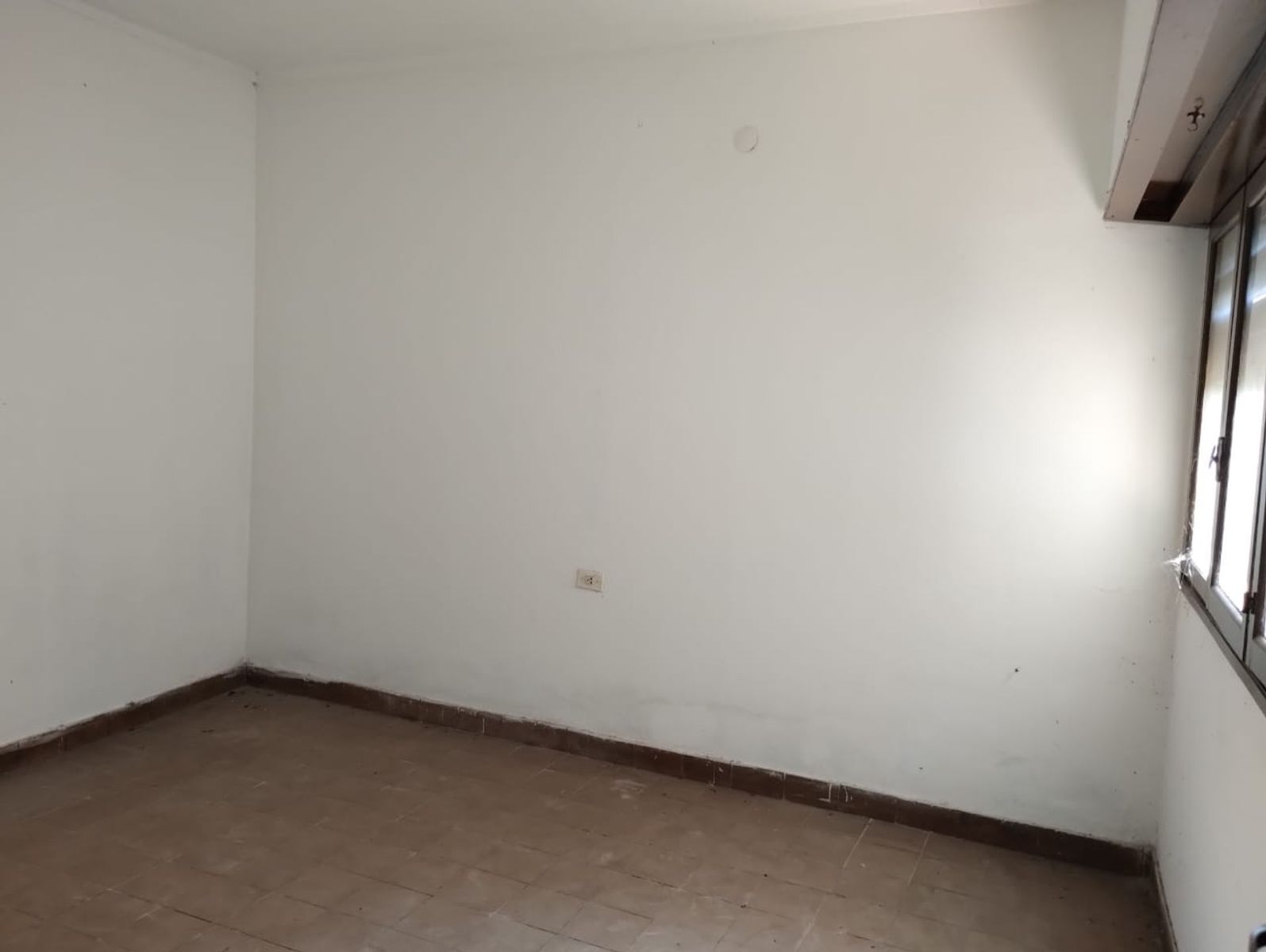 2 DEPARTAMENTOS INTERNOS EN ZONA SUR — foto 11