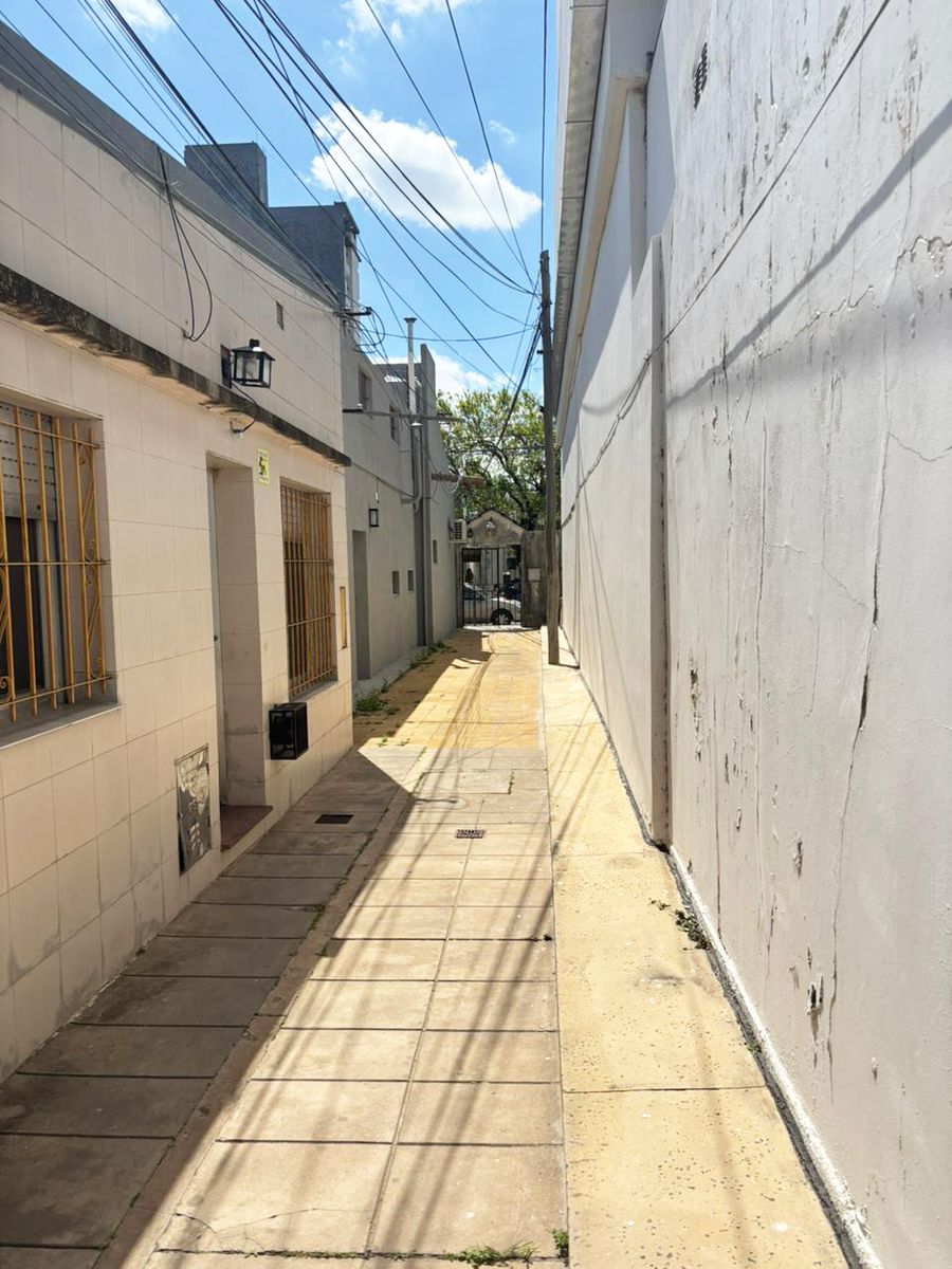Departamento Interno de 2 Dorm. en Barrio Sur (No Ph) — foto 2