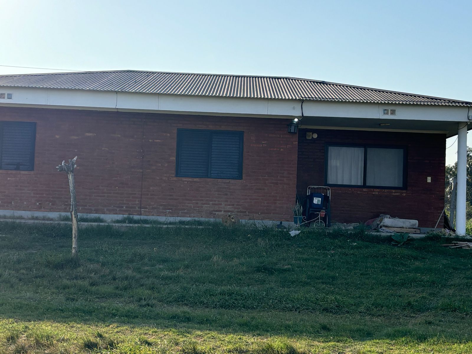 Gran Terreno Sobre Ruta 1 con Cerco, Instalaciones y Casa Cu — foto 7