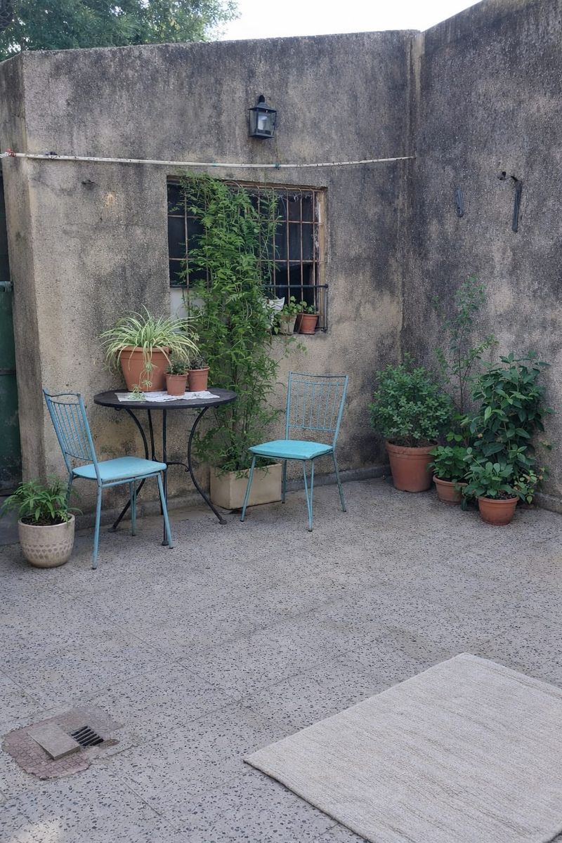 CASA CON GRAN POTENCIAL DE TRES DORMITORIOS EN ZONA COLEGIO VERNA — foto 8