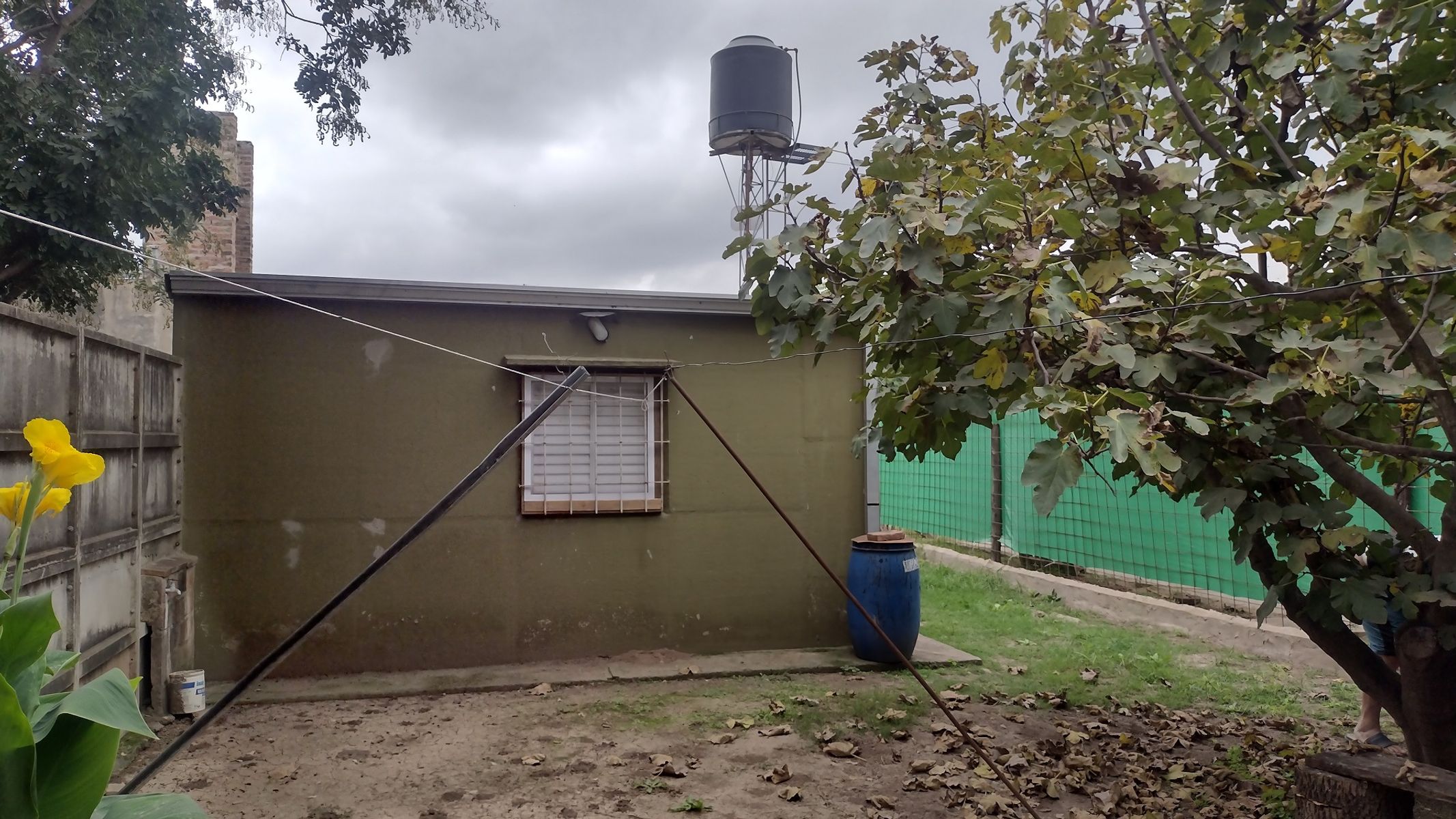 DOS CASAS SOBRE LOTE INTERNO EN RECREO — foto 3