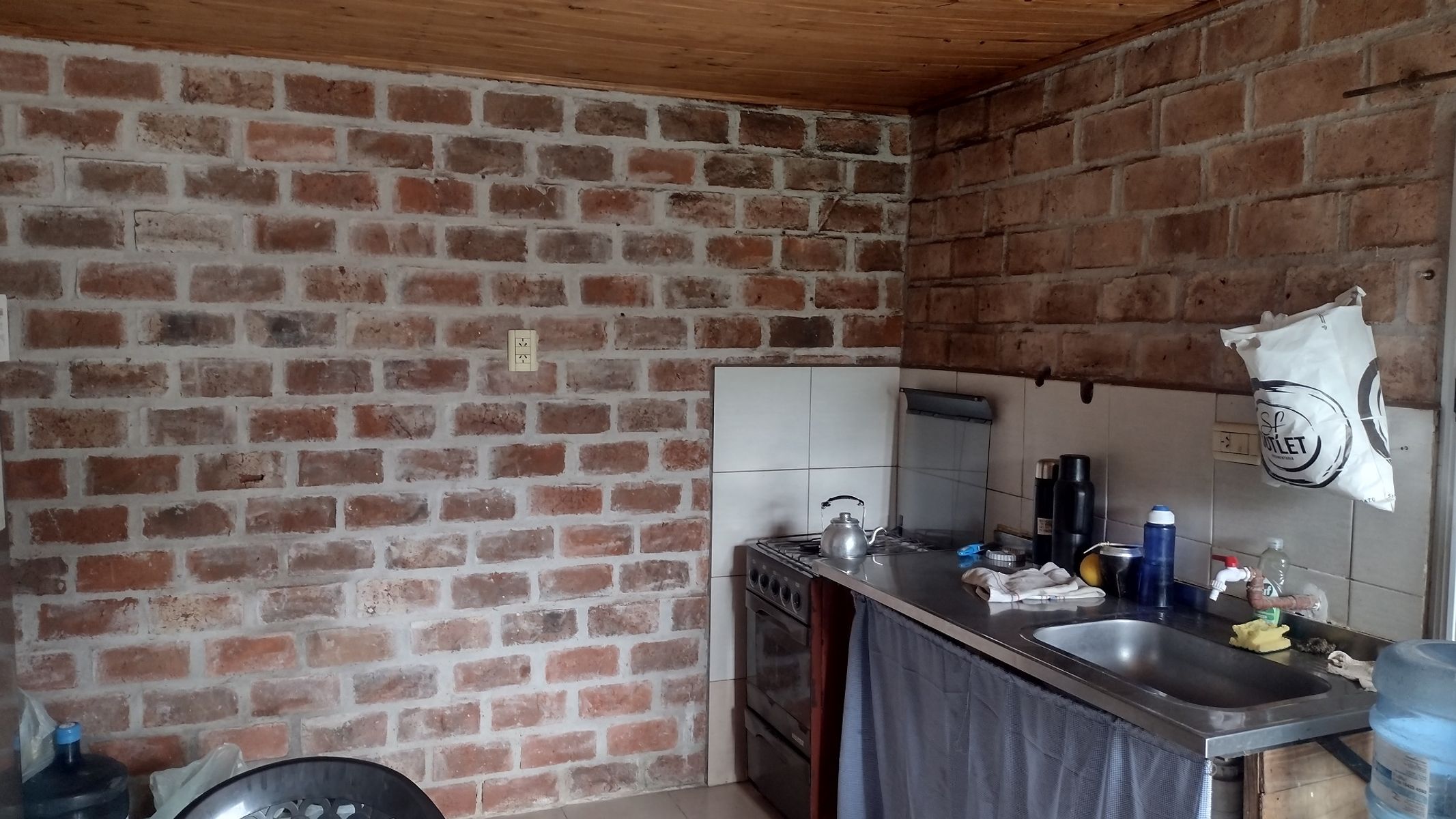 DOS CASAS SOBRE LOTE INTERNO EN RECREO — foto 15