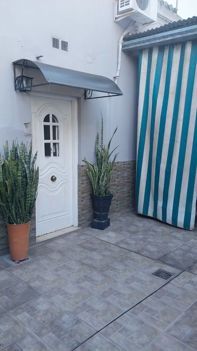 DOS CASAS INTERNAS SOBRE AV. FACUNDO ZUVIRIA AL 4600 (ZONA JERÁRQUICOS SALUD) - 9