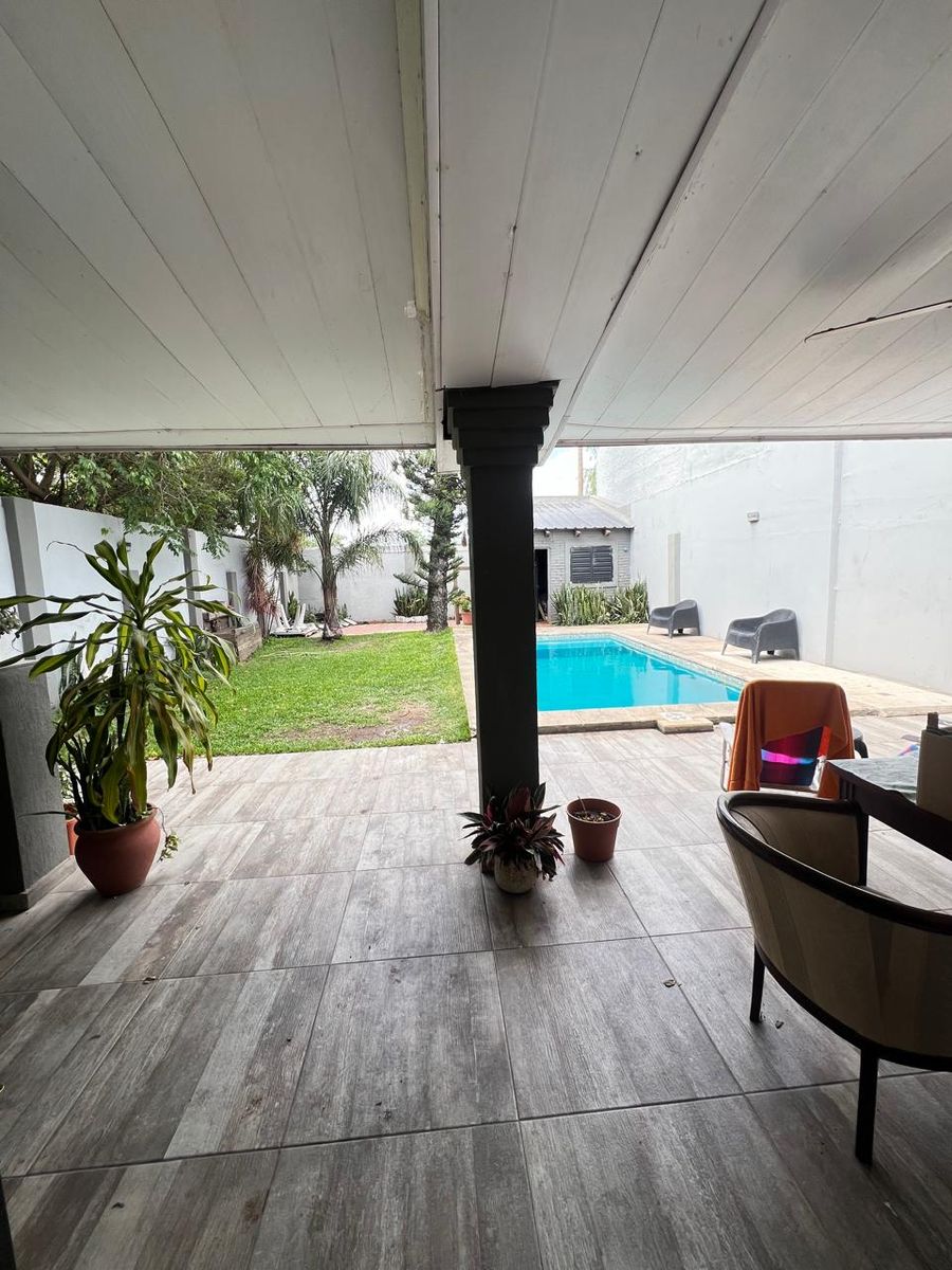 Casa con Amplio Terreno y Pileta en Barrio Mayoraz — foto 2