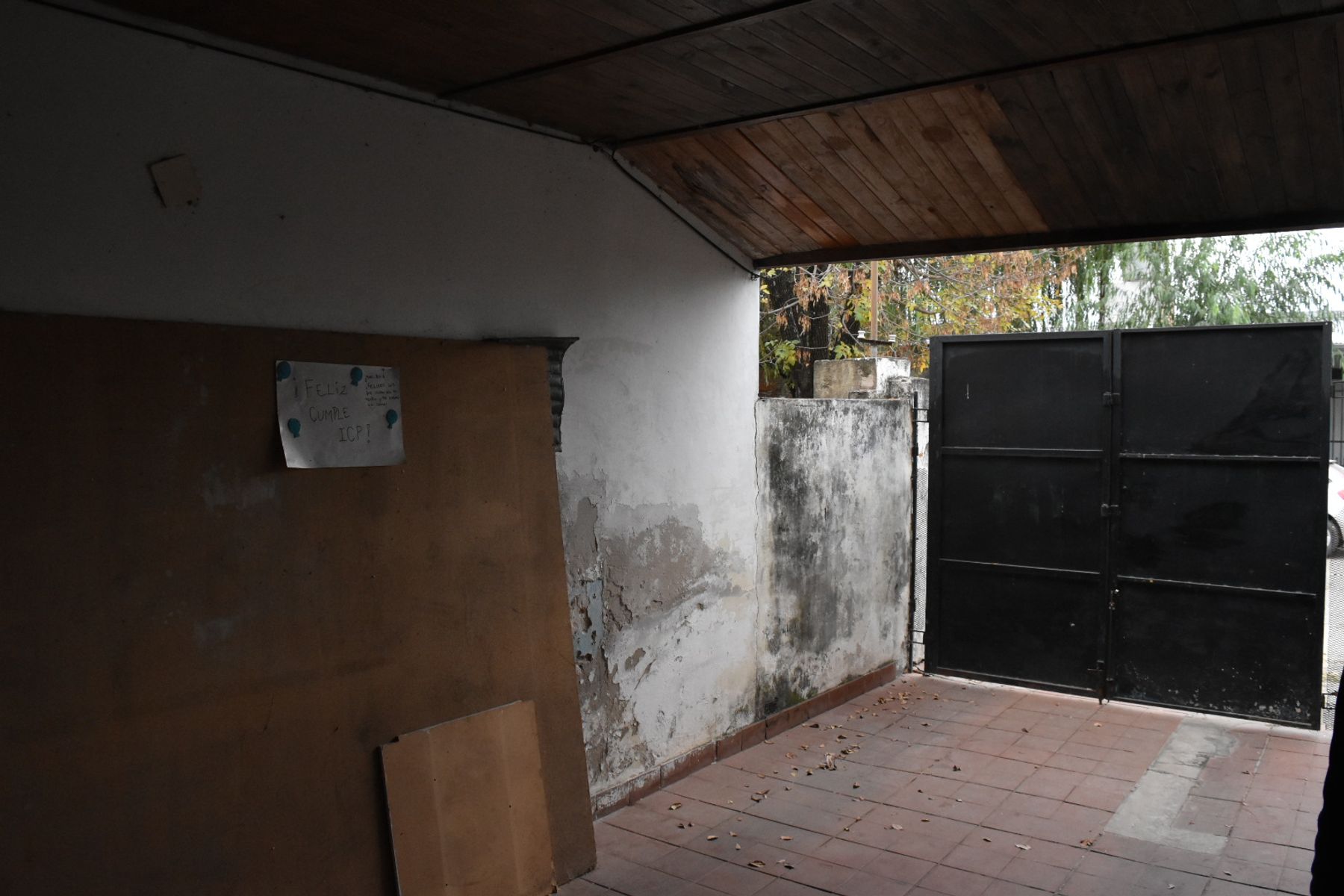 CASA CON LOCAL Y COCHERA