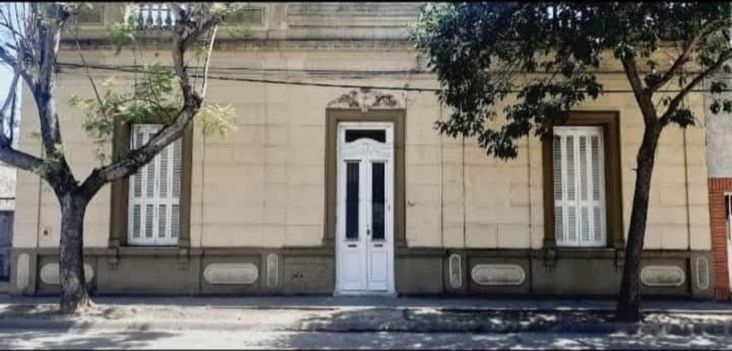 DOS DEPARTAMENTOS SOBRE TERRENO DE 1OOO M2 EN SAN CARLOS - 2