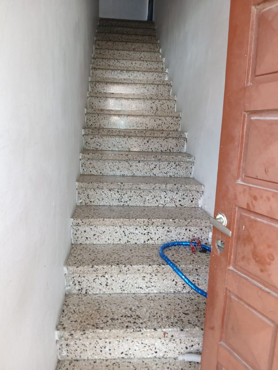 Oportunidad, Dos Propiedad en Ochava de Barranquitas Oeste