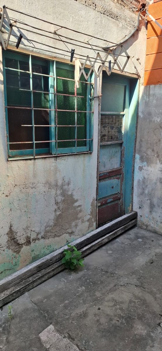 CASA A REFACCIONAR. Ideal para primera vivienda o inversión - 3