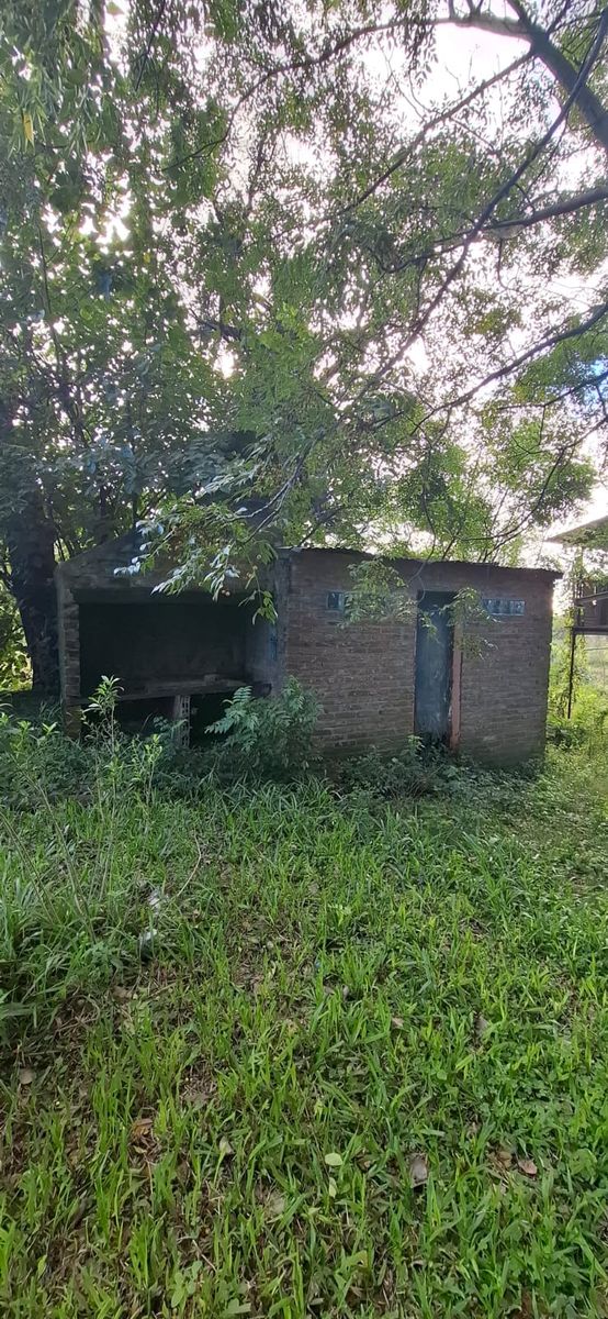 GRAN TERRENO Y CASA FRENTE AL RÍO - PARAJE LOS 2 OMBUES - 10