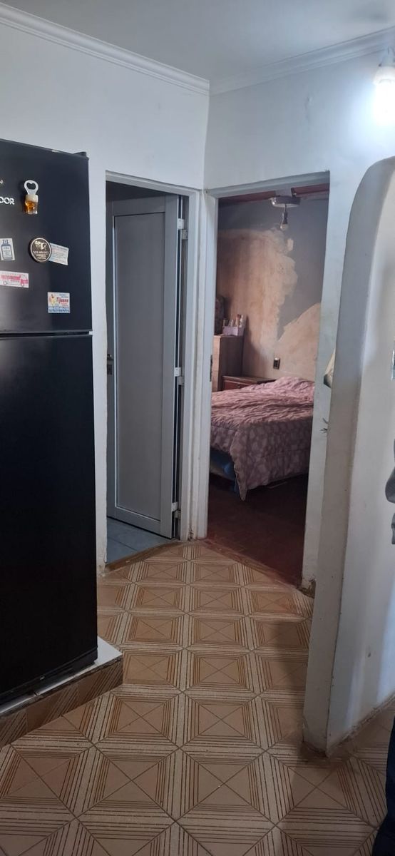 CASA SOBRE ESQUINA EN ZONA NORTE — foto 8