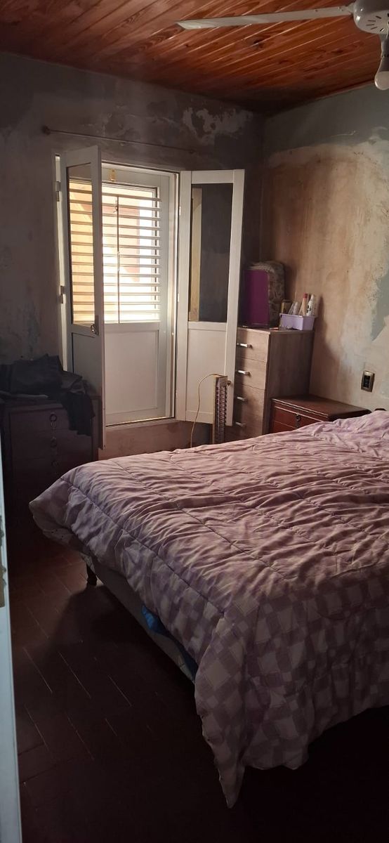 CASA SOBRE ESQUINA EN ZONA NORTE — foto 11