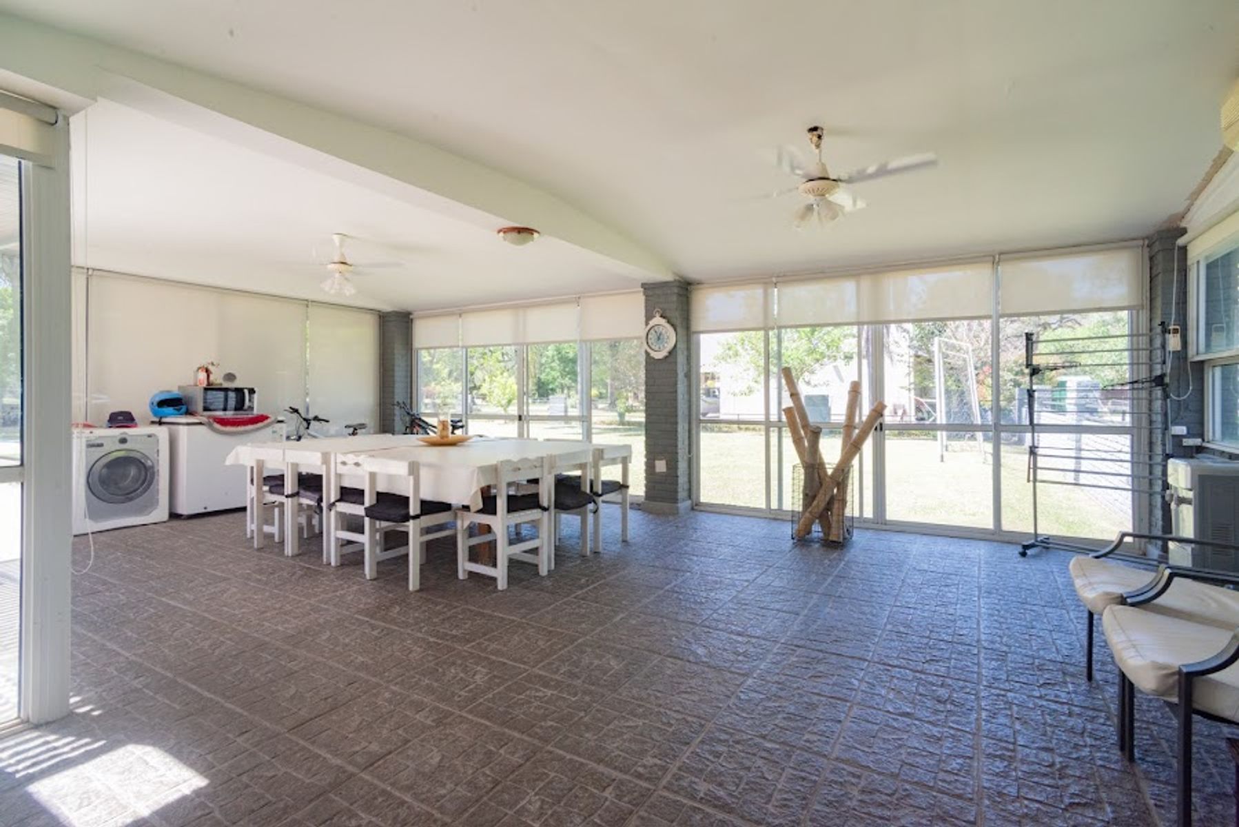 CASA DE 3 DORMITORIOS EN LA MEJOR ZONA DE LOS MOLINOS - 10