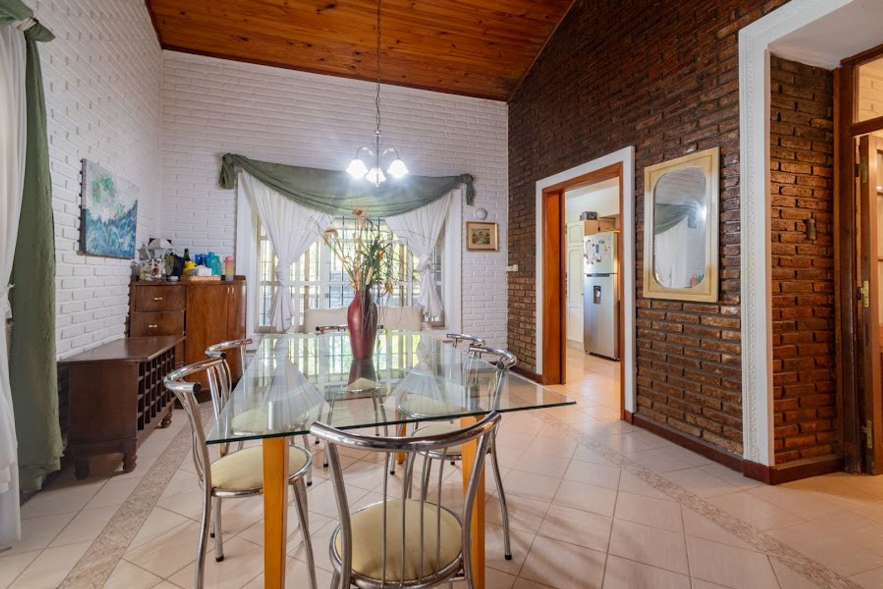 CASA DE 3 DORMITORIOS EN LA MEJOR ZONA DE LOS MOLINOS - 18