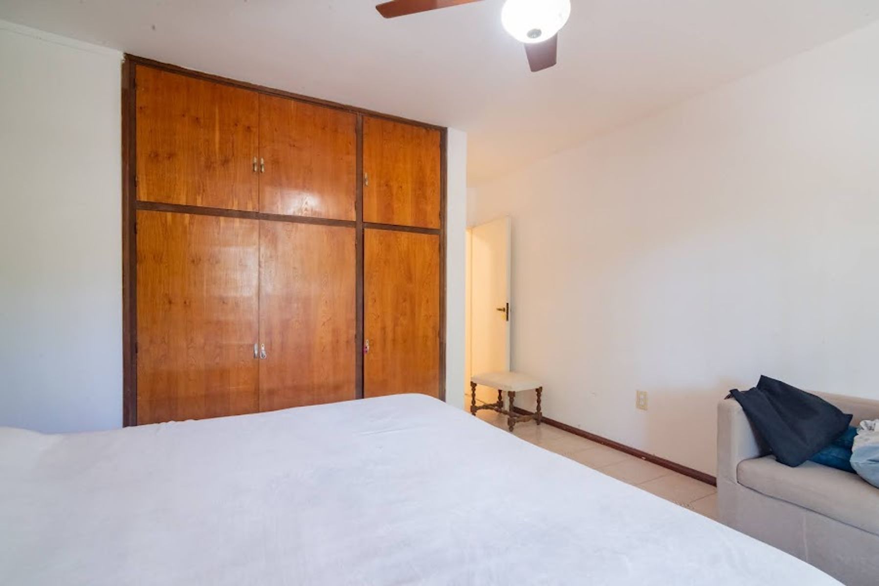 CASA DE 3 DORMITORIOS EN LA MEJOR ZONA DE LOS MOLINOS - 26