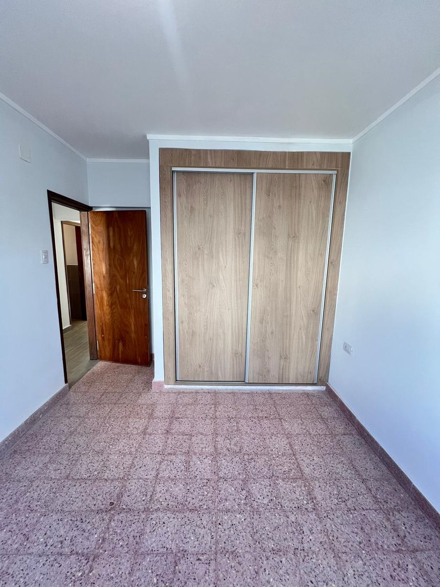 CASA EN PH A ESTRENAR EN SARGENTO CABRAL - 9