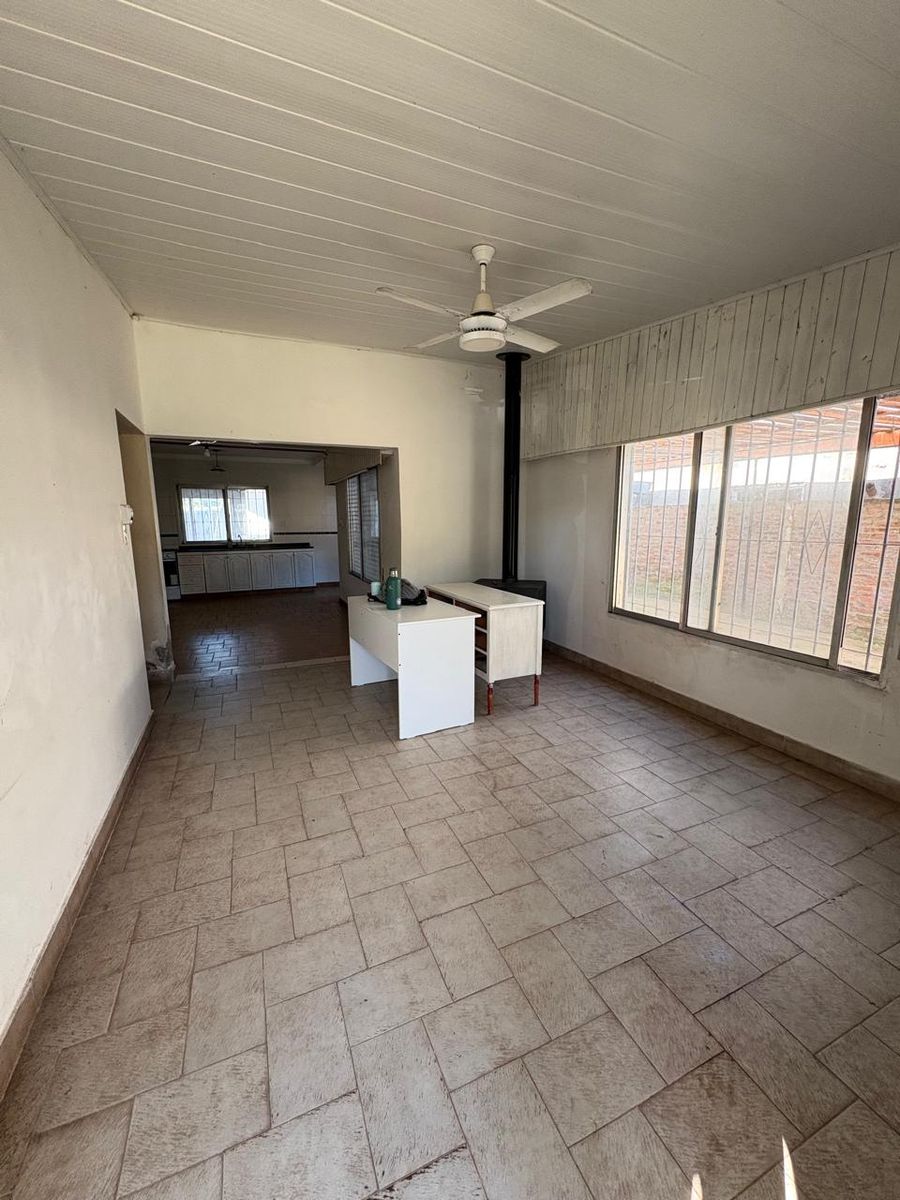 Venta Casa Colastine 1,5 km - 9