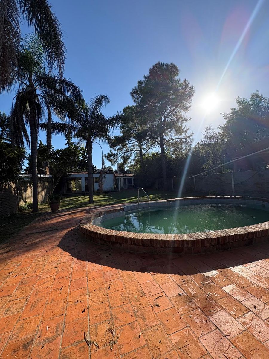 Venta Casa Colastine 1,5 km - 10