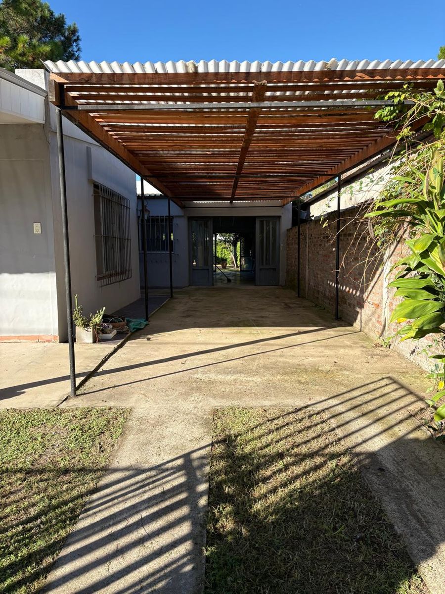 Venta Casa Colastine 1,5 km - 12